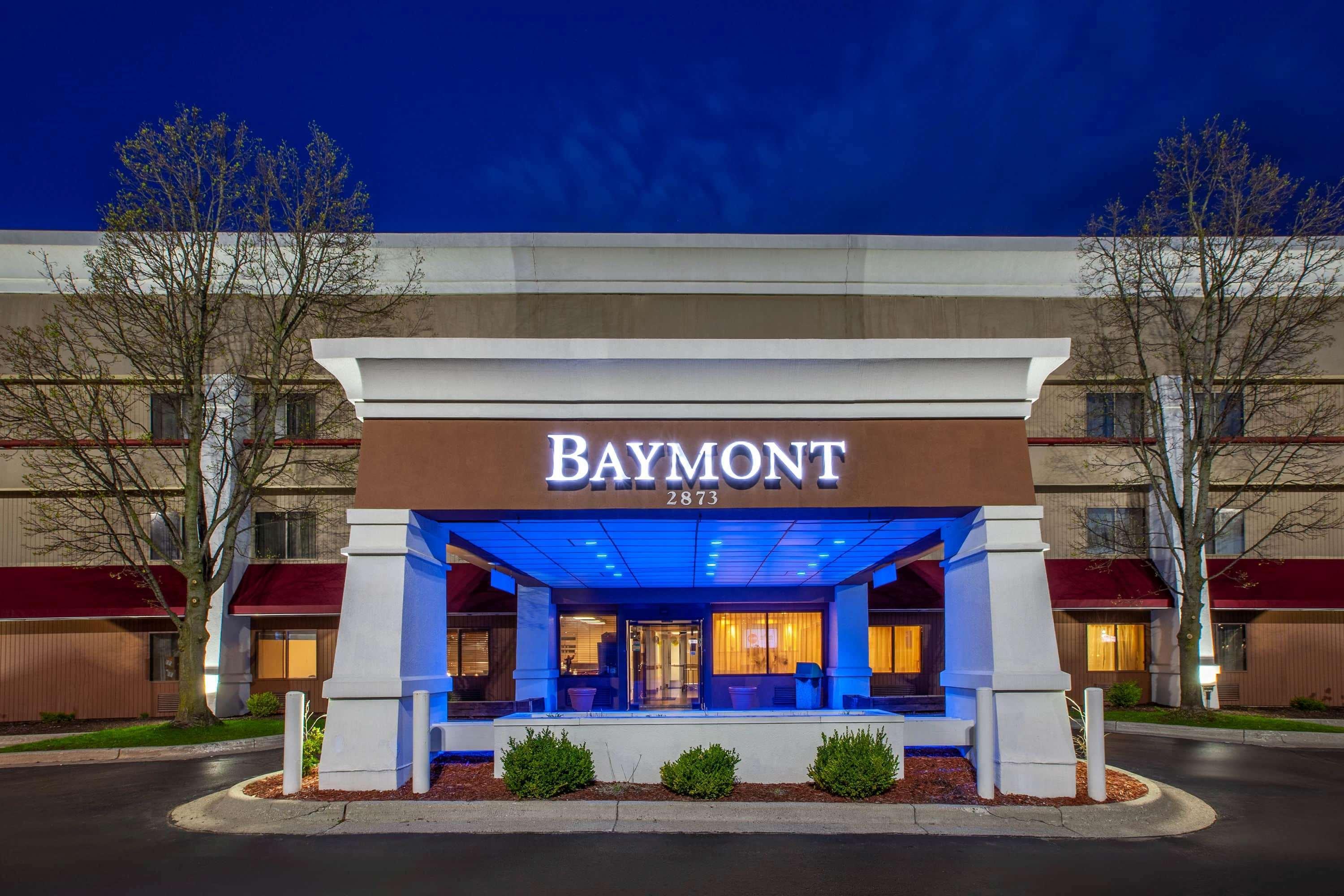 Baymont By Wyndham Grand Rapids Airport Hotel Exterior foto